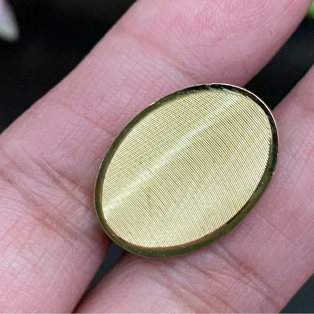 Vintage Unsigned Brushed Gold-tone Oval Cufflinks